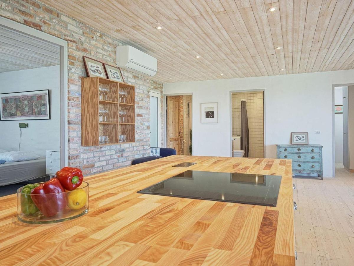 6 Person Holiday Home In Svaneke Exterior foto