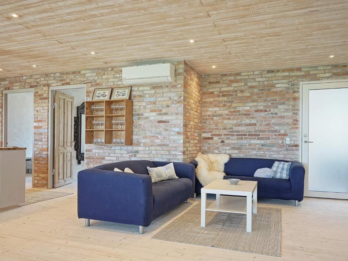 6 Person Holiday Home In Svaneke Exterior foto